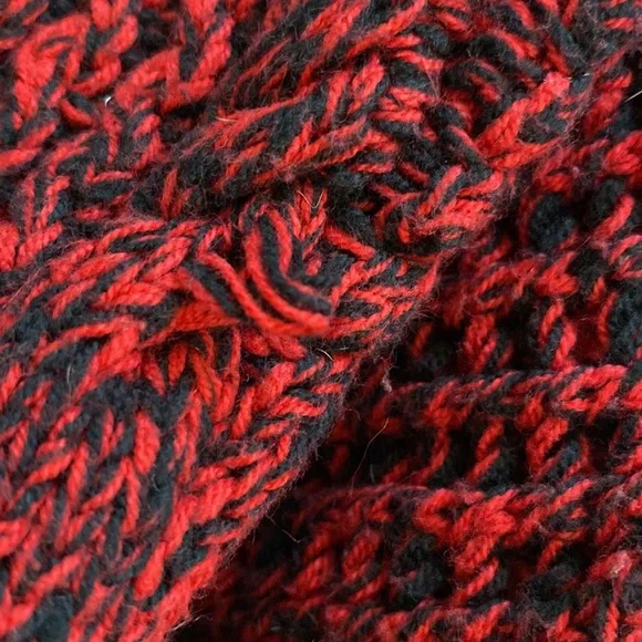 Express Red & Black Oversized Cable Knit Chunky Sweater - Picture 10 of 10